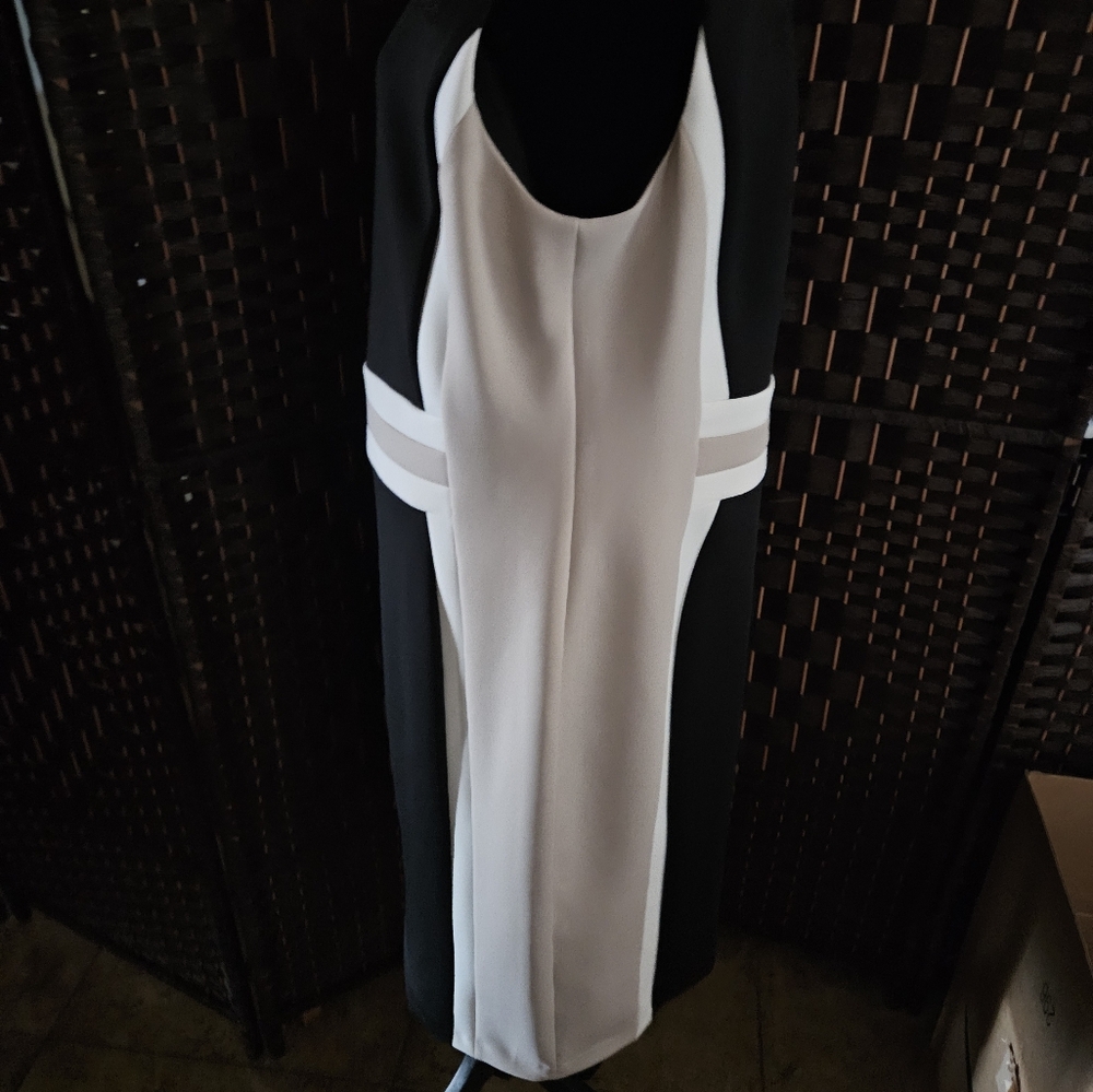 Calvin Klein dress - Picture 3 of 6